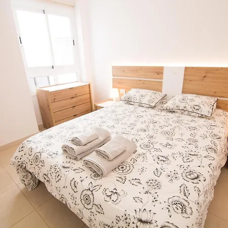 Vacacion Con Balcon Y Bonitas Vistas Apartamento *